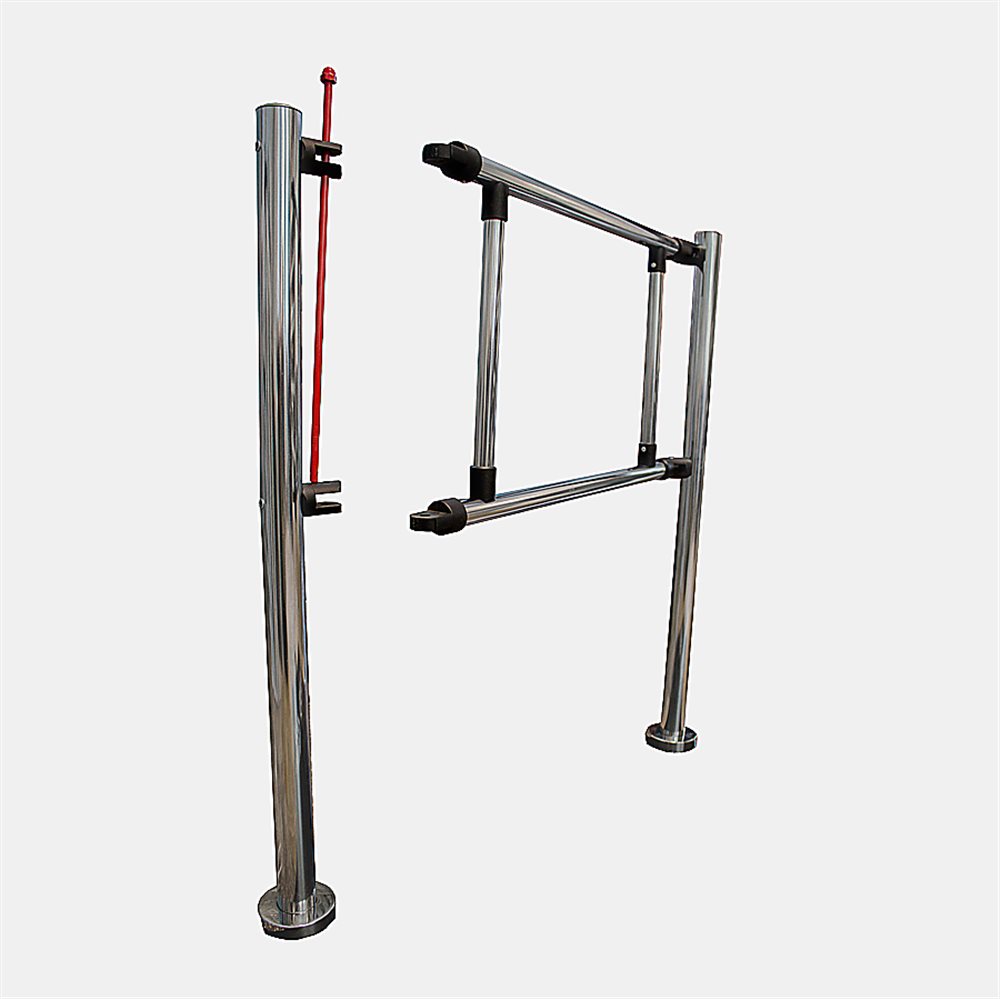 Изображения товара 3V Комплект ограждения "Антипаника" 1,5 м - Поручни ограждения изготовлены из хромированной трубы диаметром 32 мм