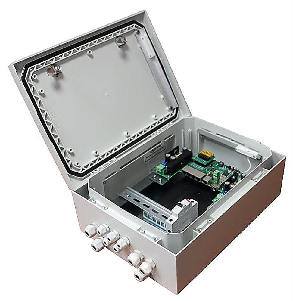 Изображения товара PSW-1G4F-Box - Уличный гигабитный управляемый 4 портовый PoE-коммутатор TFortis; 802.3af; 1х1000Base-X SFP, 1x10/100/1000Base-Т, 4х10/100Base-Tx RJ-45 с РоЕ по 15.4 Вт; Суммарная мощность РоЕ 50 Вт